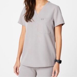 NWT Figs Catarina Top Slate Size Small